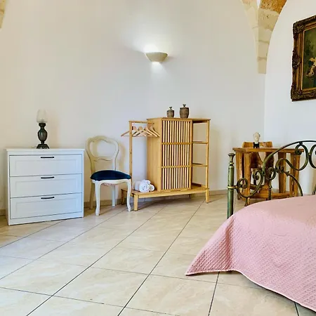 Holiday home Domus Aviae - No Ztl Lecce